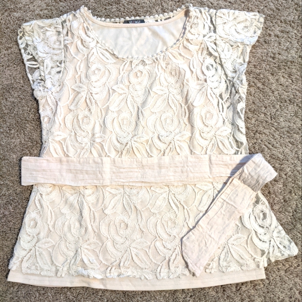 Roz & Ali White Ivory Floral Lace Overlay Lined